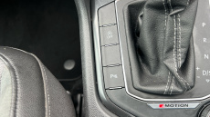 Volkswagen Tiguan 2.0 TDi 150 4Motion R-Line 5dr DSG Diesel Estate